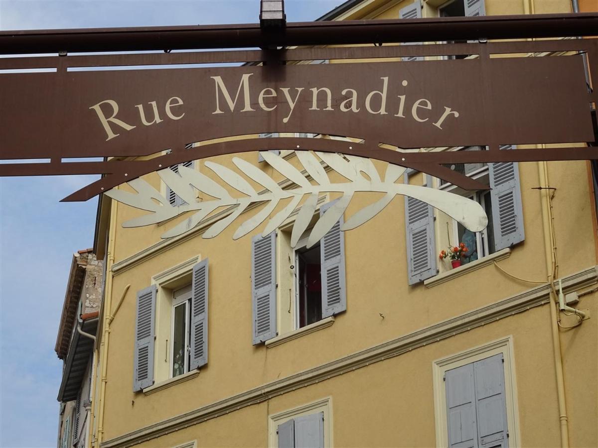 Apartment Rue St Antoine Cannes Exterior foto